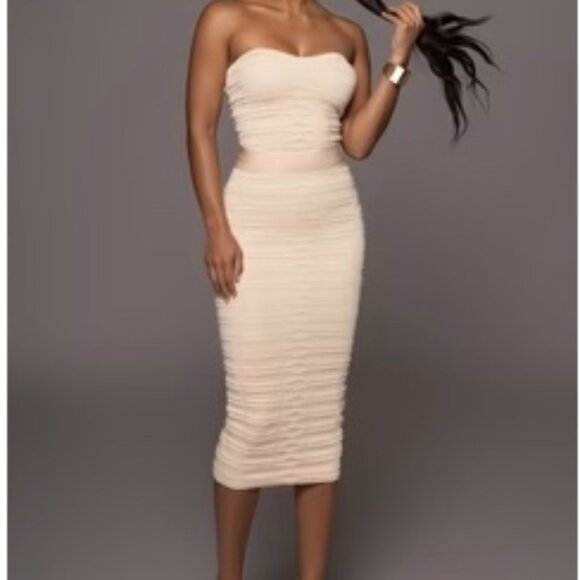JLUXLABEL Dresses & Skirts - NWT • JLUXLABEL • PEARL IRREPLACEABLE SKIRT SET • SMALL • MIDI LENGTH • COMFY